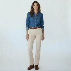 GAP Women’s Light Khaki Modern Fit Flare Pant Size 6 Regular